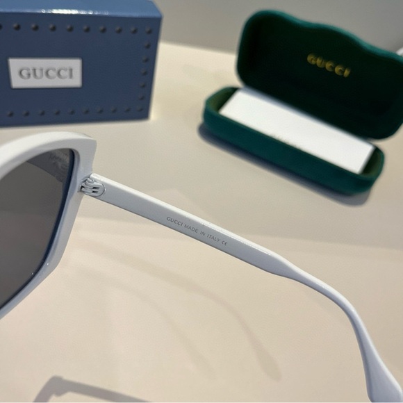Gucci sunglasses main image 7